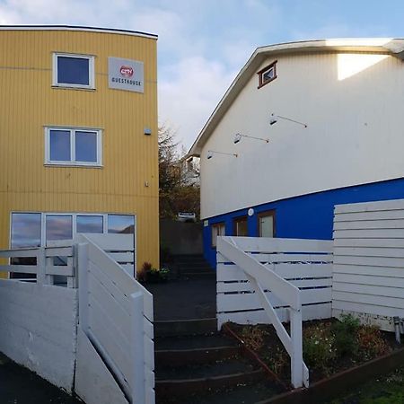 62N Guesthouse - City Center Torshavn Bagian luar foto