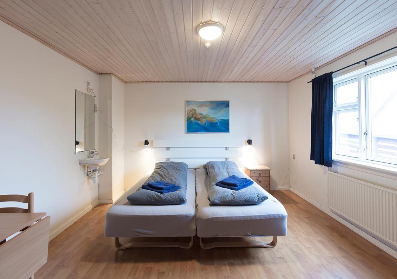 62N Guesthouse - City Center Torshavn Bagian luar foto